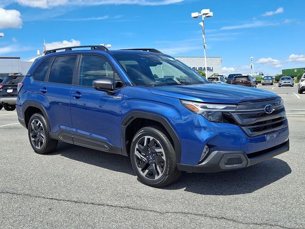 2026 SUBARU Forester - photo 2