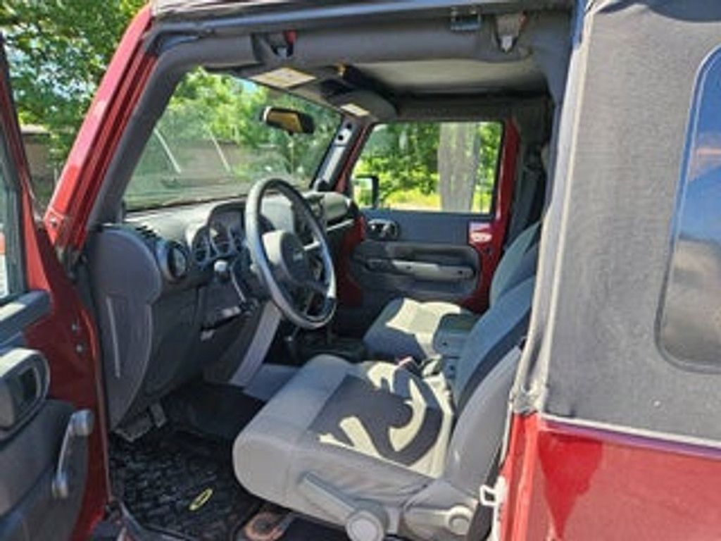 2010 JEEP Wrangler - photo 9