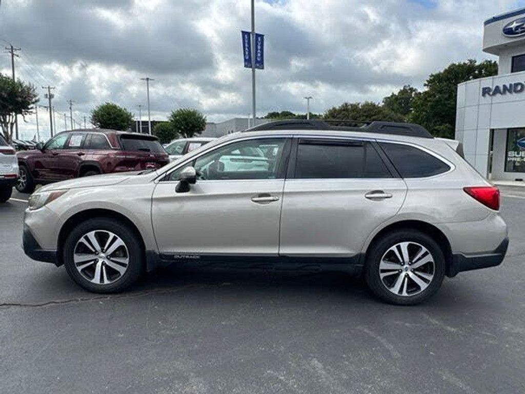 2019 SUBARU Outback - photo 2