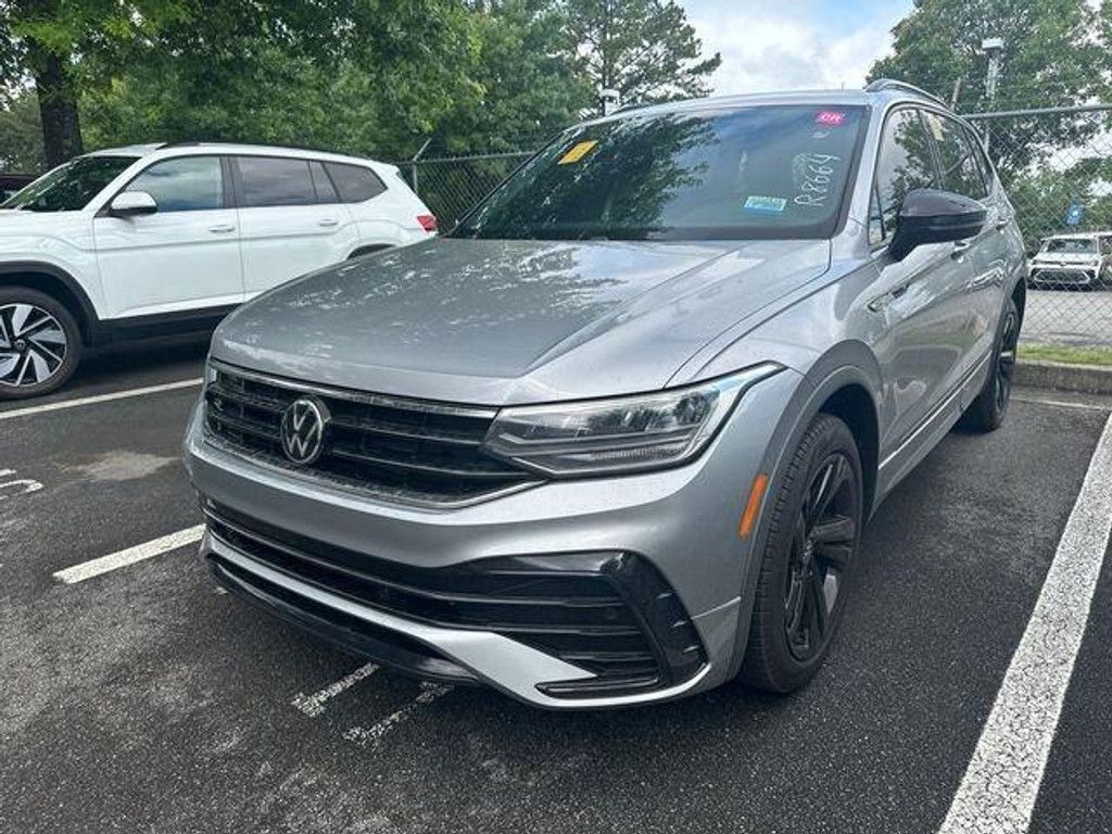 2023 Volkswagen Tiguan SE R Line