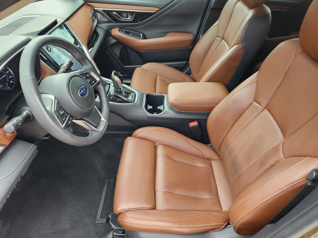 2020 Subaru Outback Touring M R