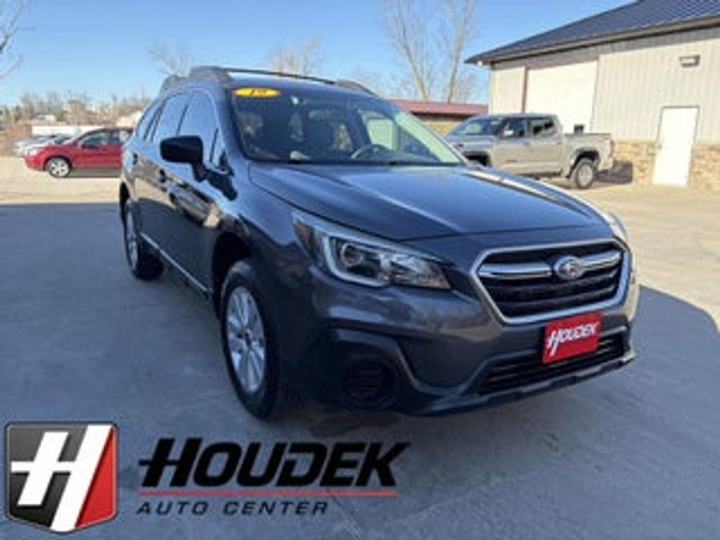 2019 Subaru Outback Touring M R
