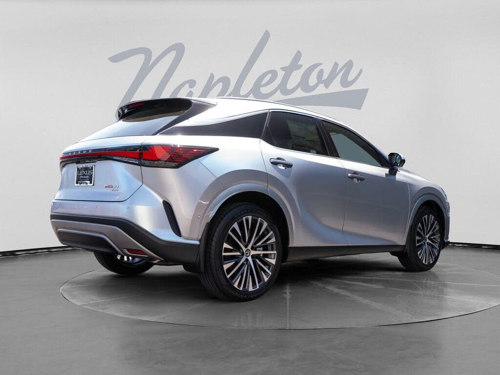 2026 LEXUS RX - photo 9