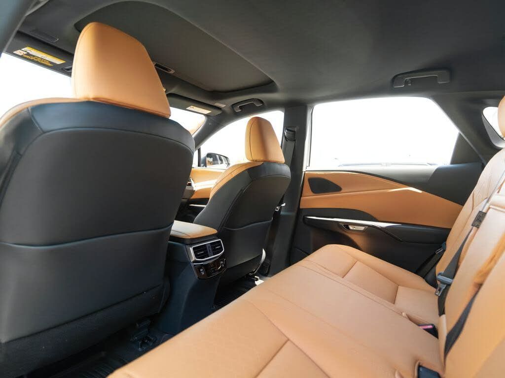 2026 LEXUS RX - photo 14