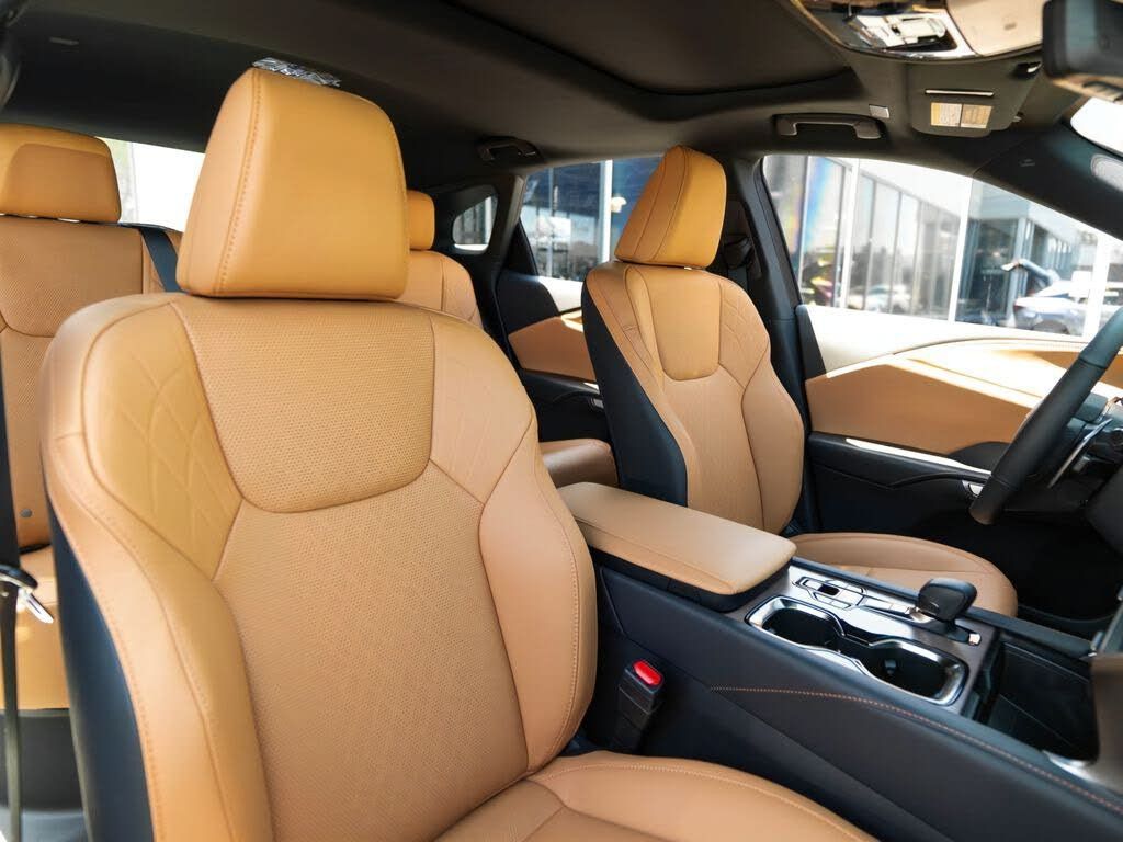2026 LEXUS RX - photo 15