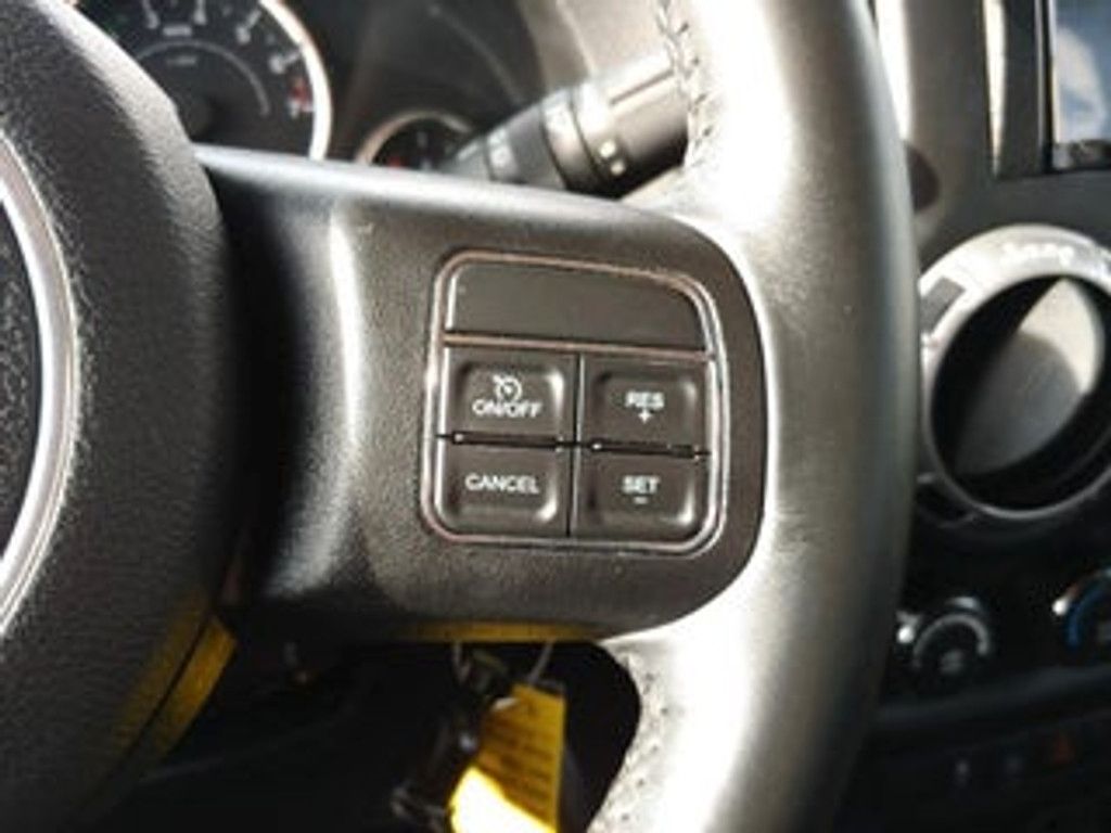 2015 JEEP Wrangler - photo 16