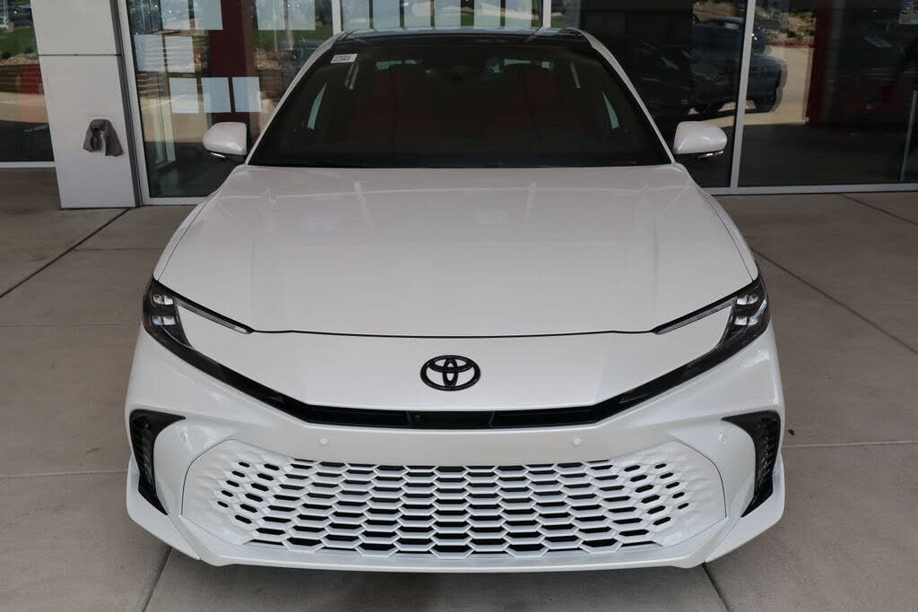 2026 TOYOTA Camry - photo 2