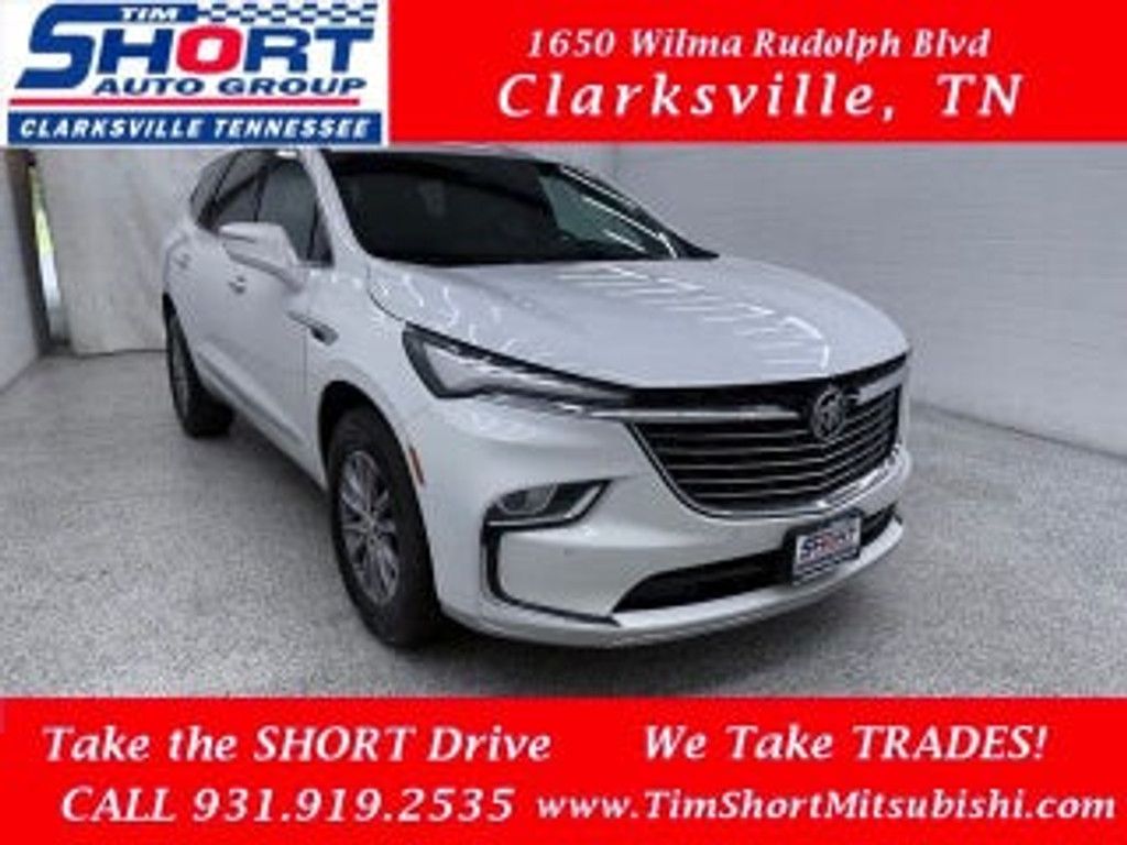 2023 Buick Enclave Essence
