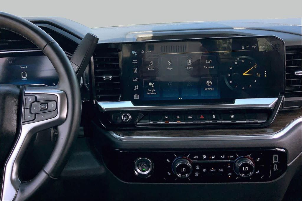 2024 CHEVROLET Silverado - photo 7