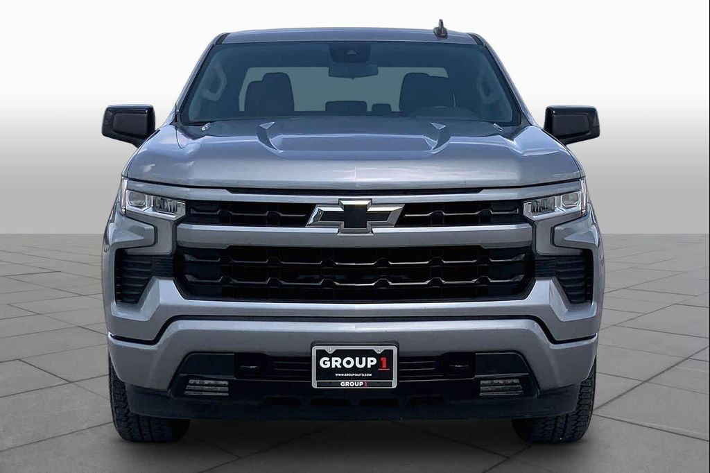2024 CHEVROLET Silverado - photo 4