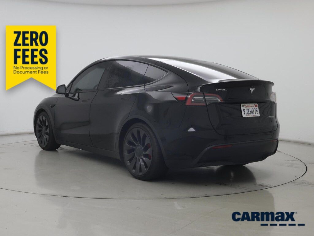 2023 TESLA Model Y - photo 2