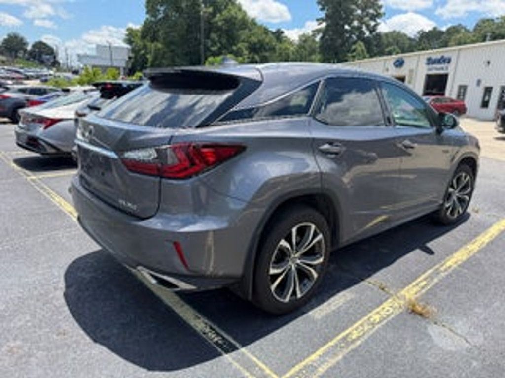 2019 LEXUS RX - photo 3