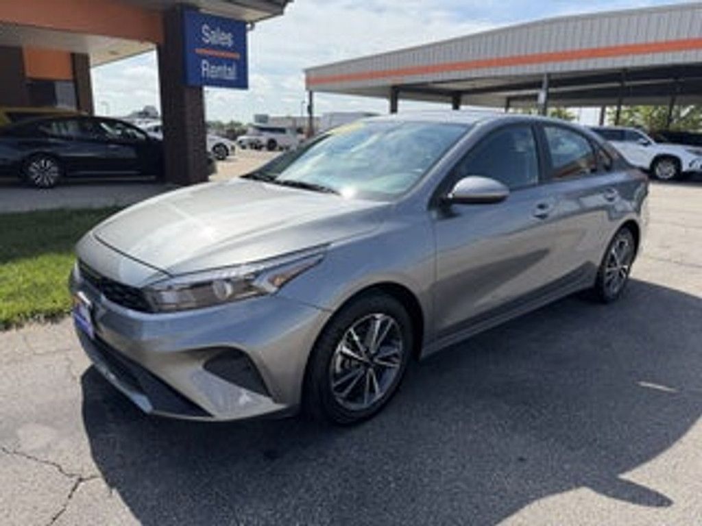 2024 KIA Forte - main photo