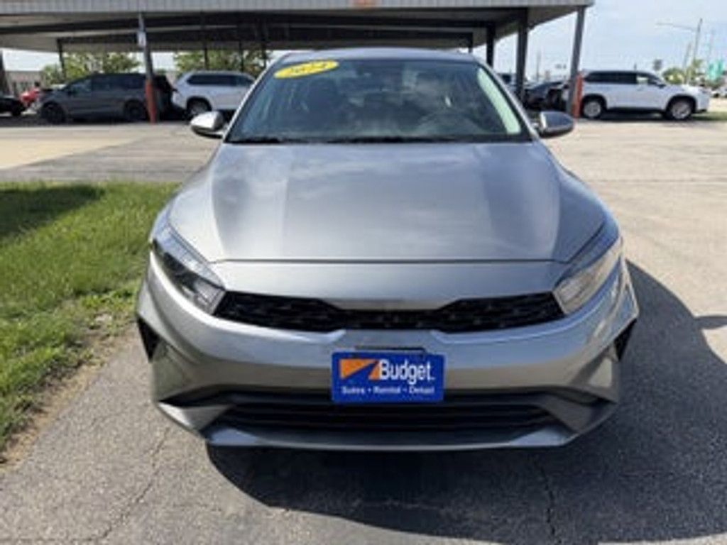2024 KIA Forte - photo 8