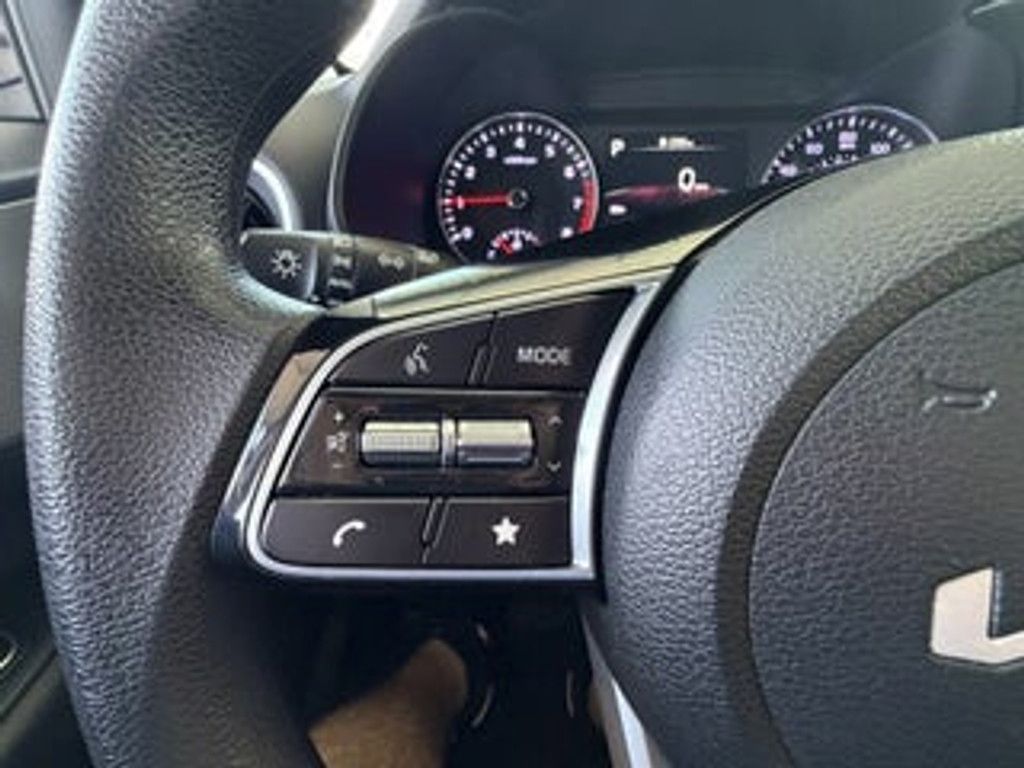 2024 KIA Forte - photo 12