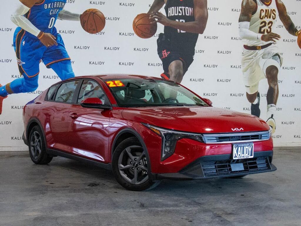 2025 Kia K4 LX LXS