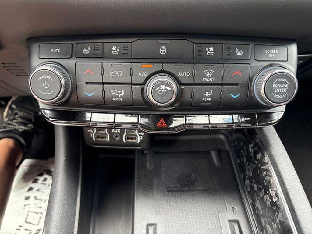 2024 DODGE Durango - photo 17