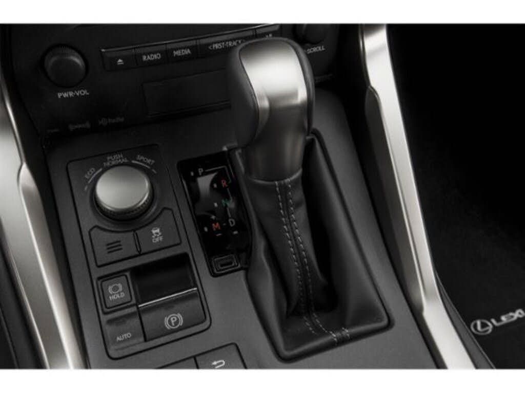 2015 LEXUS NX - photo 11
