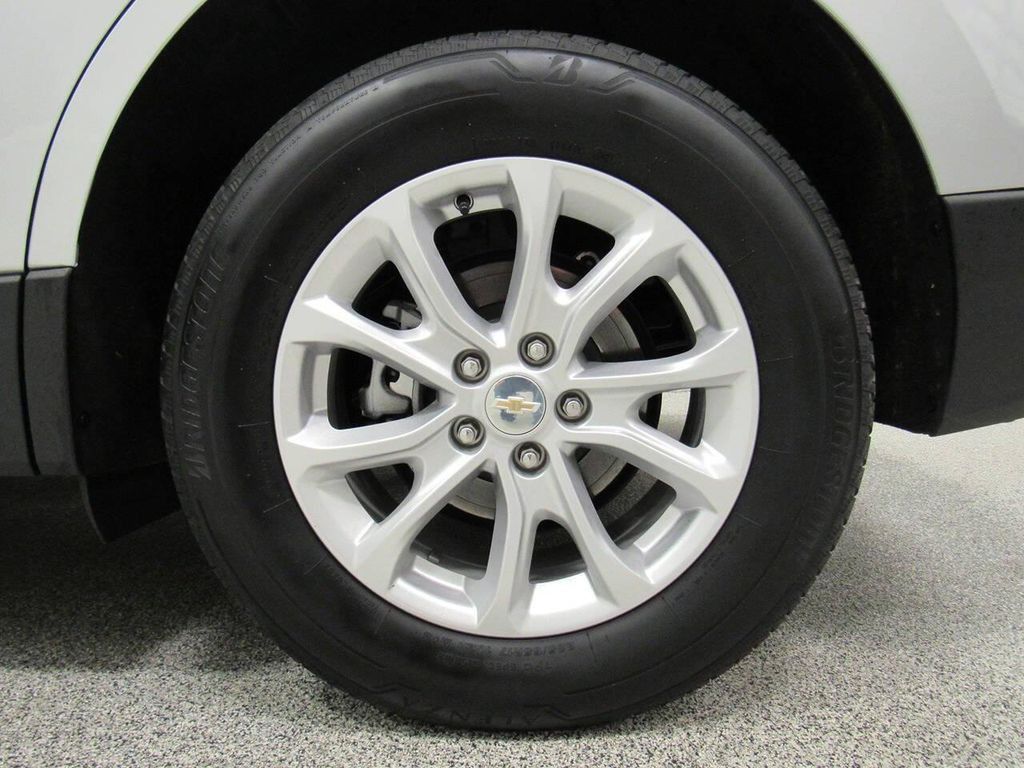2021 CHEVROLET Equinox - photo 11