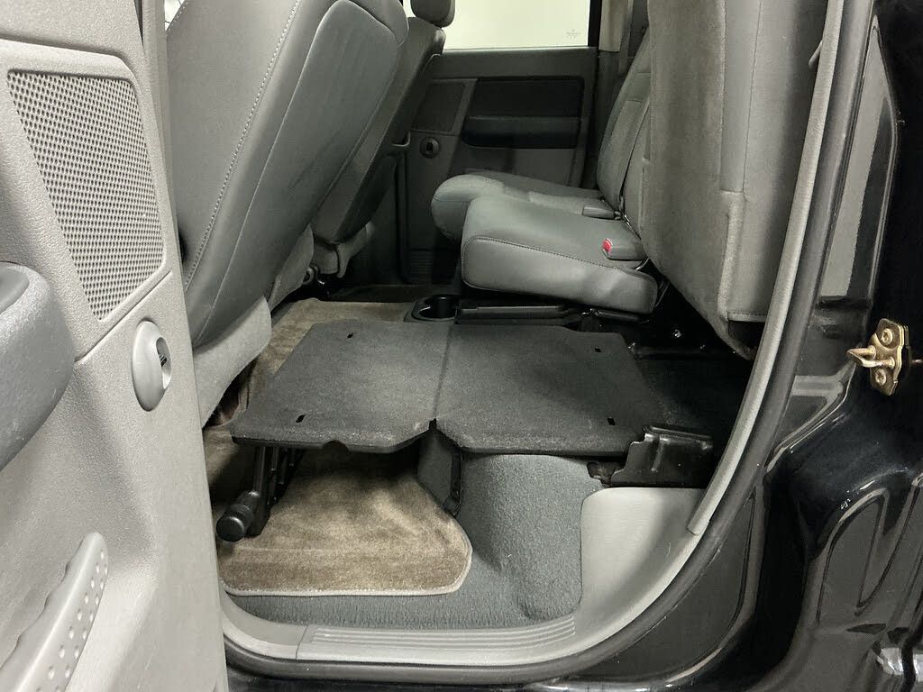 2007 DODGE Ram - photo 19
