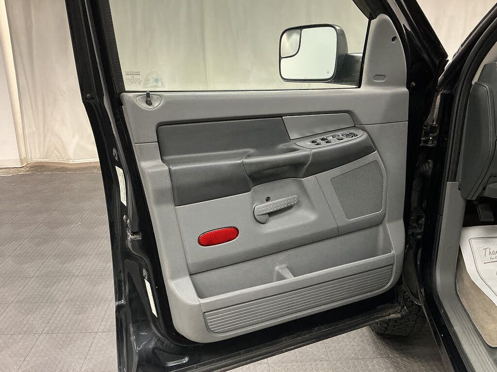 2007 DODGE Ram - photo 18