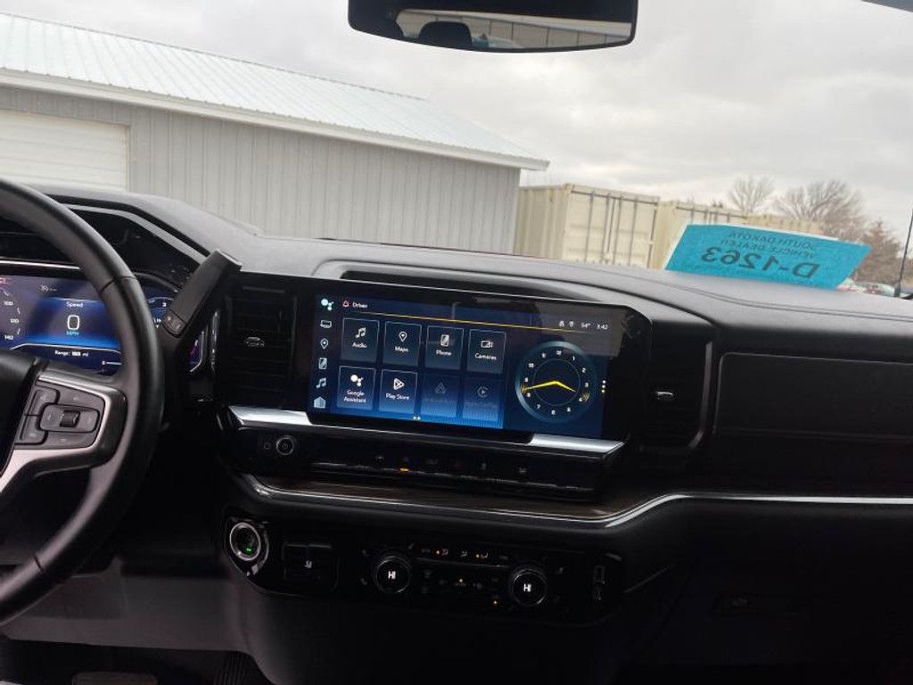 2024 CHEVROLET Silverado - photo 12