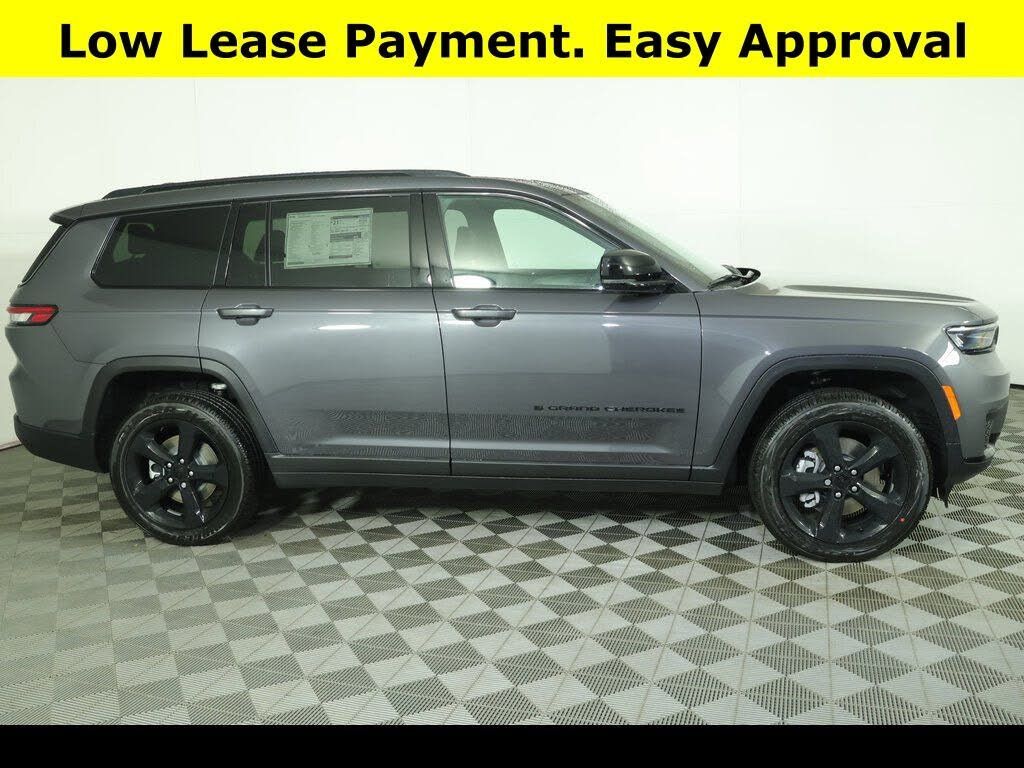 2025 Jeep Grand Cherokee L Laredo Altitude