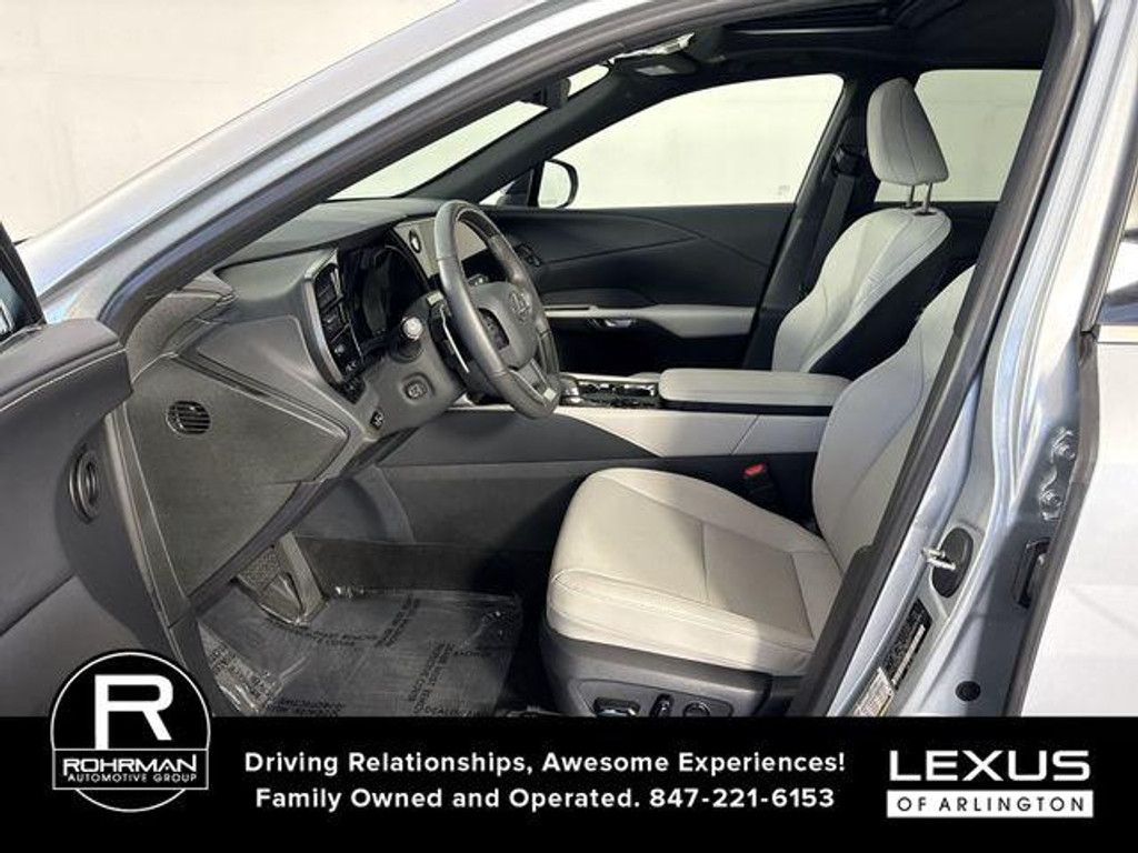 2026 LEXUS RX - photo 5