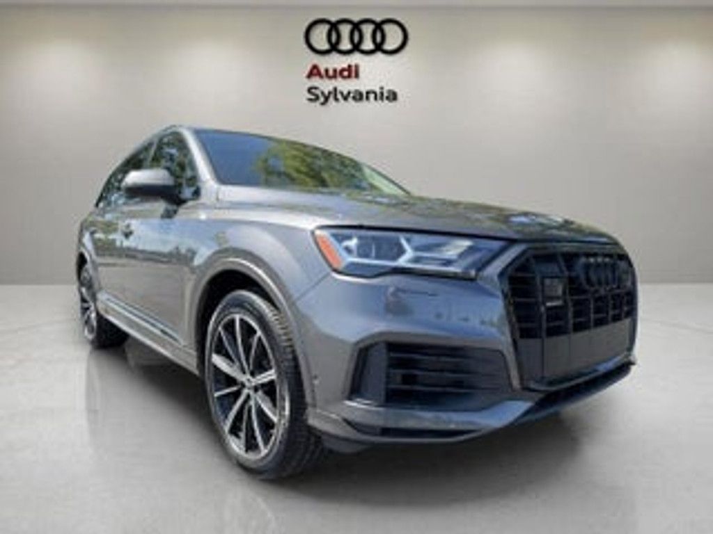 2025 Audi Q7 Quattro Premium Plus