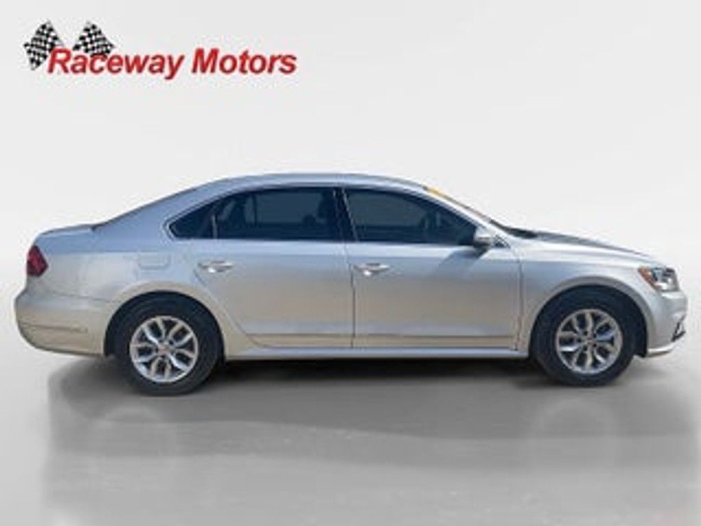 2017 VOLKSWAGEN Passat - photo 6