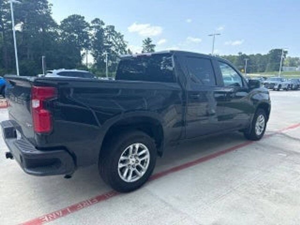 2026 CHEVROLET Silverado - photo 4