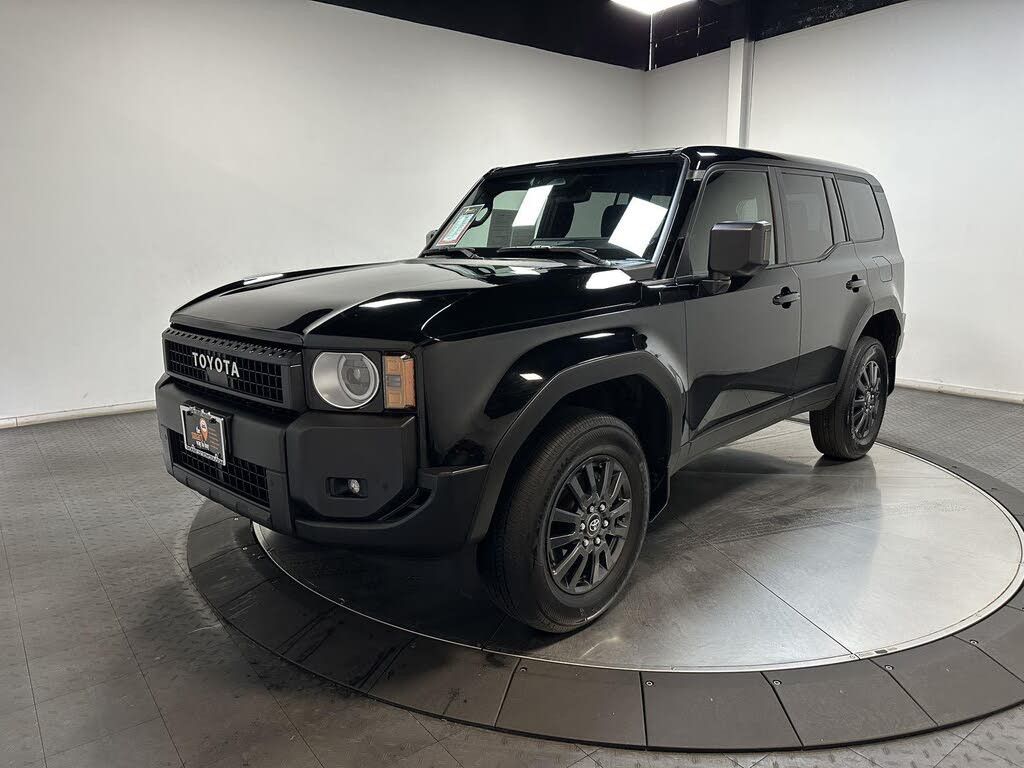 2025 TOYOTA Land Cruiser - main photo