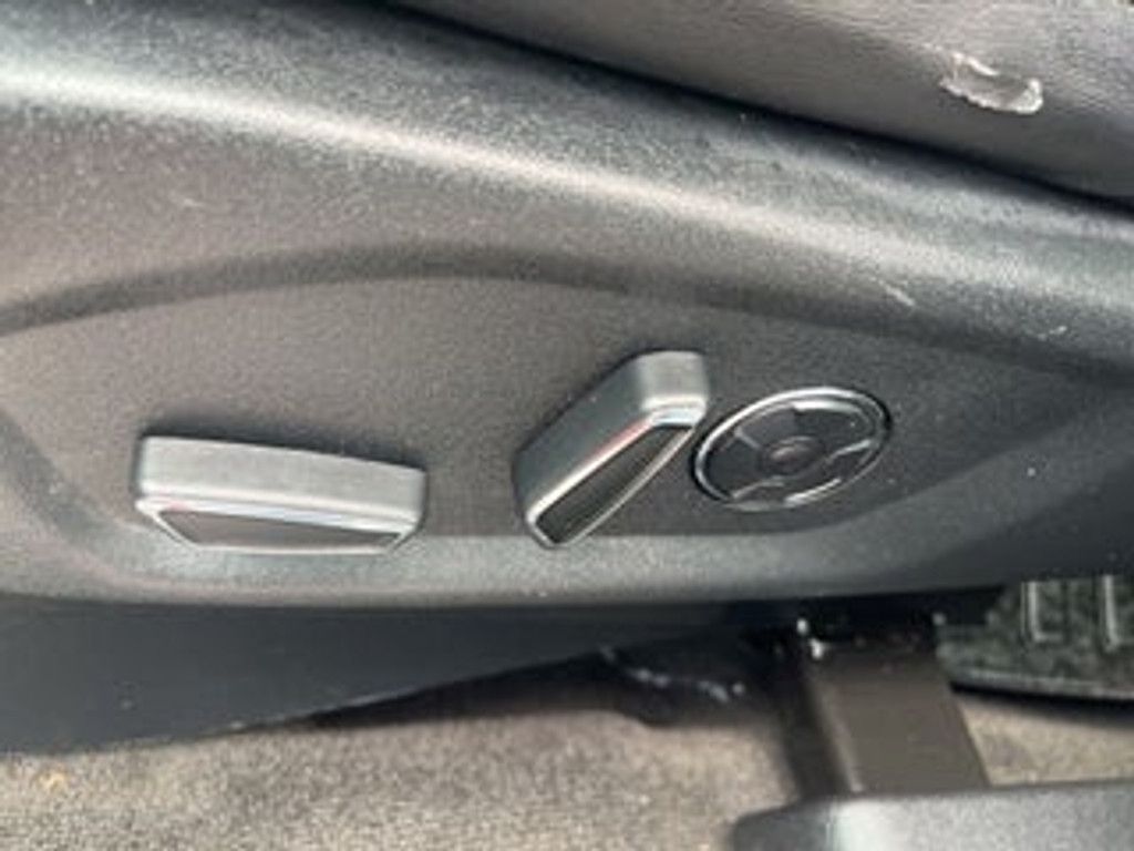 2020 FORD Explorer - photo 9