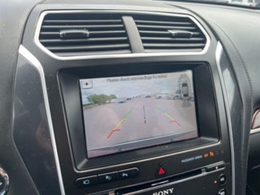 2020 FORD Explorer - photo 13