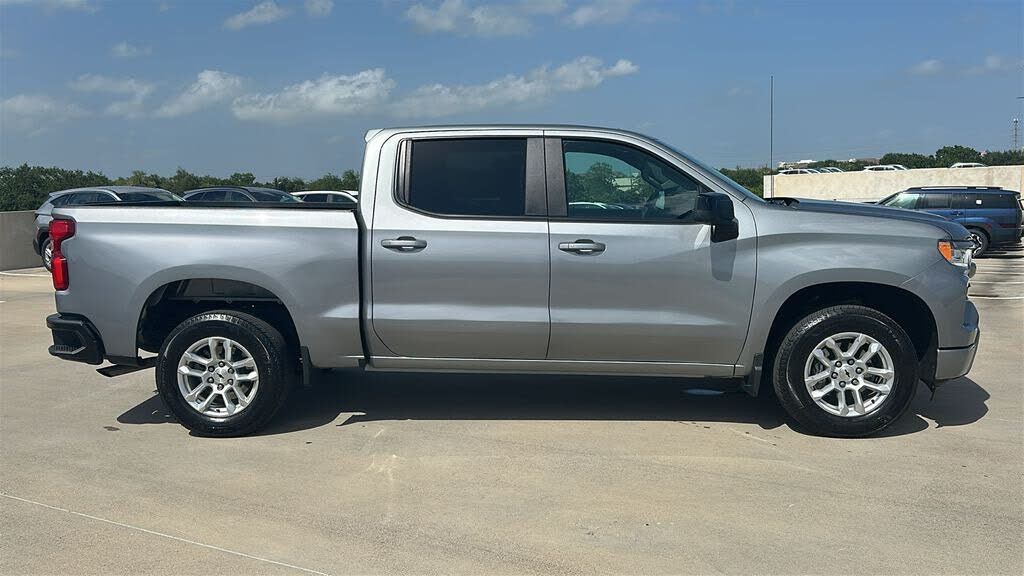 2026 CHEVROLET Silverado - photo 14