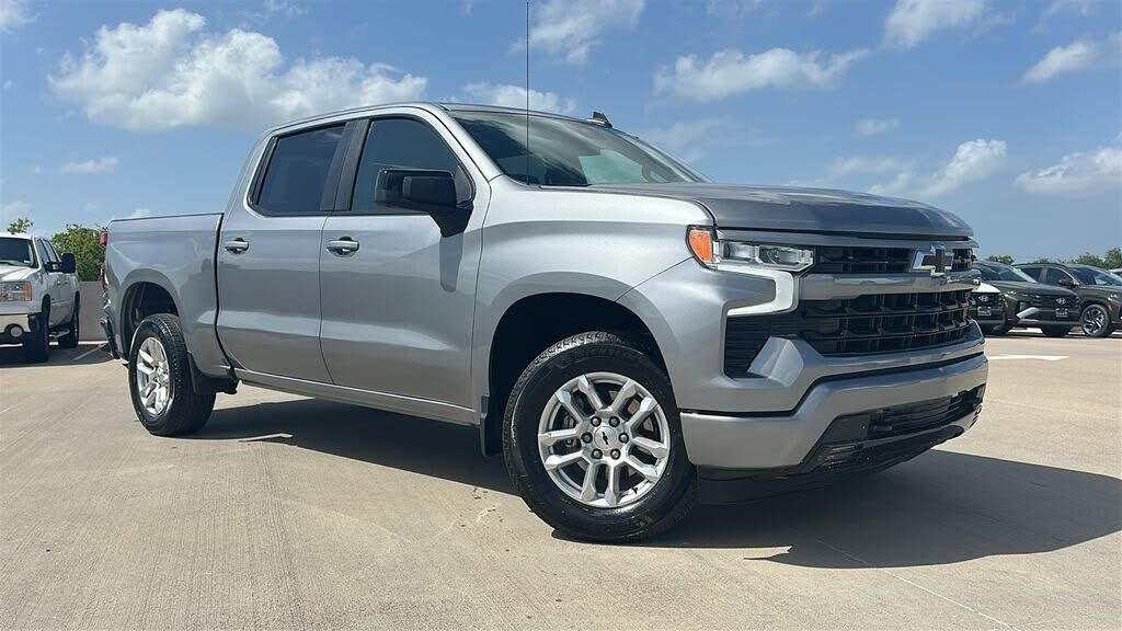 2026 CHEVROLET Silverado - photo 6