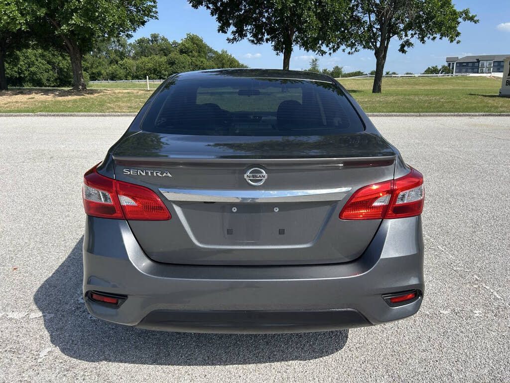 2019 NISSAN Sentra - photo 9