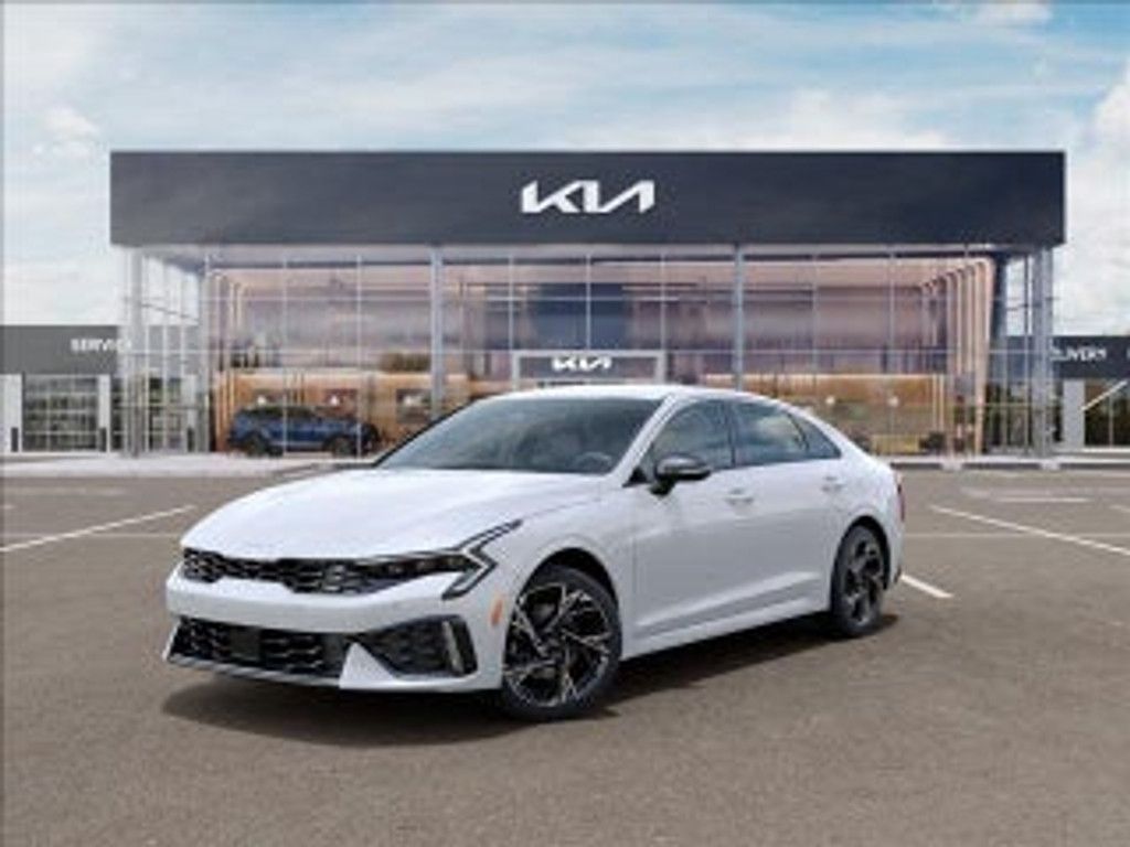2026 KIA K5 - main photo