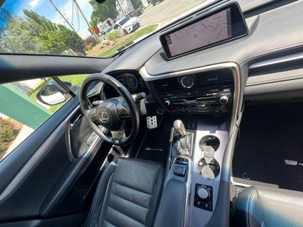 2019 LEXUS RX - photo 17