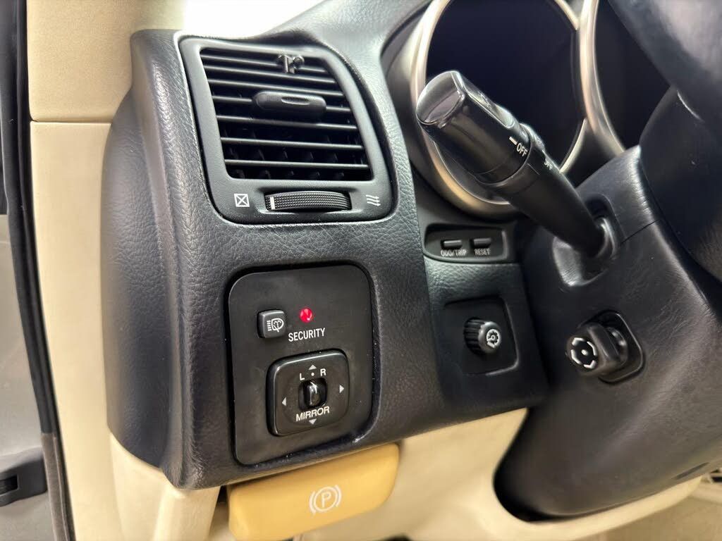 2003 LEXUS SC - photo 22