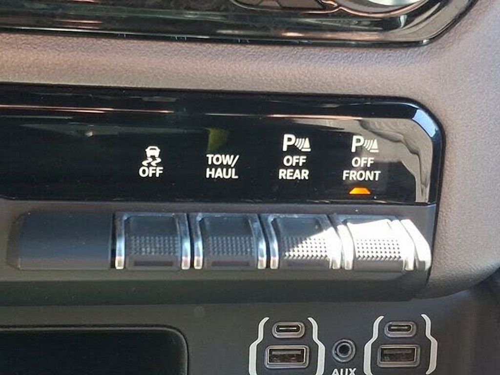 2021 RAM 1500 - photo 27