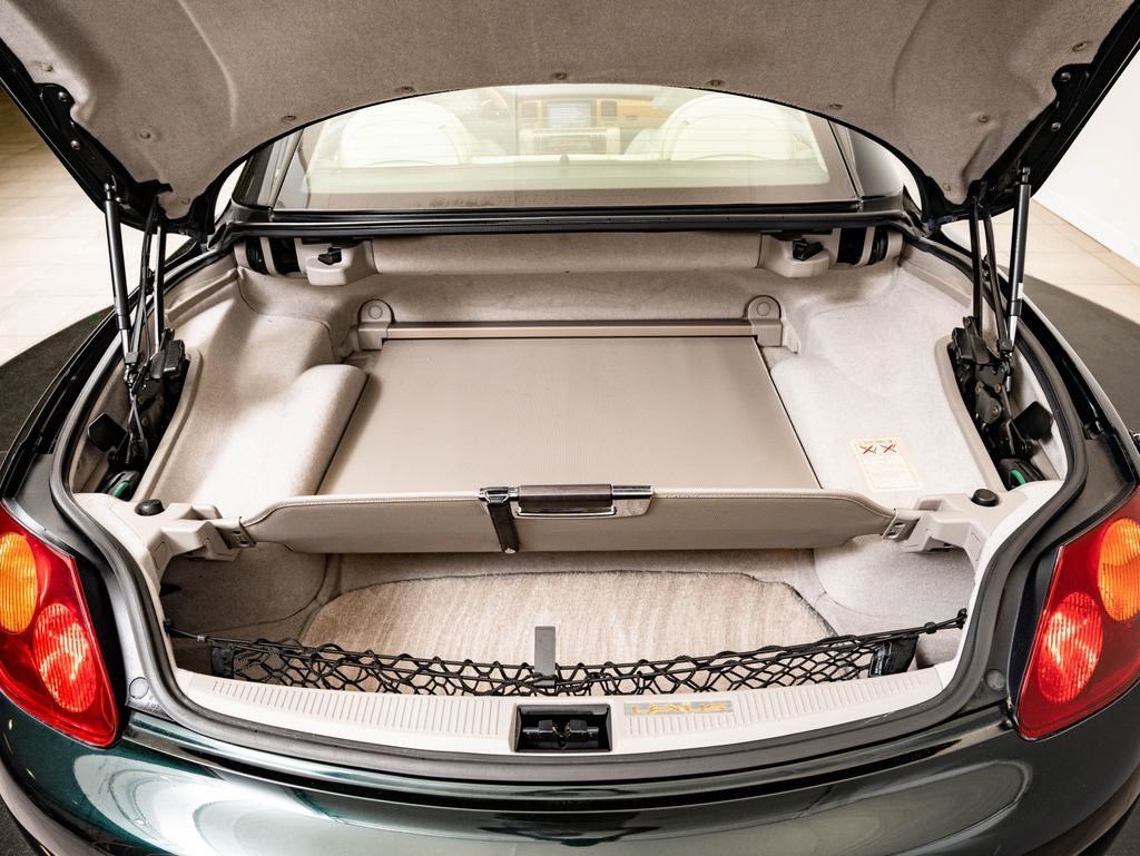 2004 LEXUS SC - photo 37
