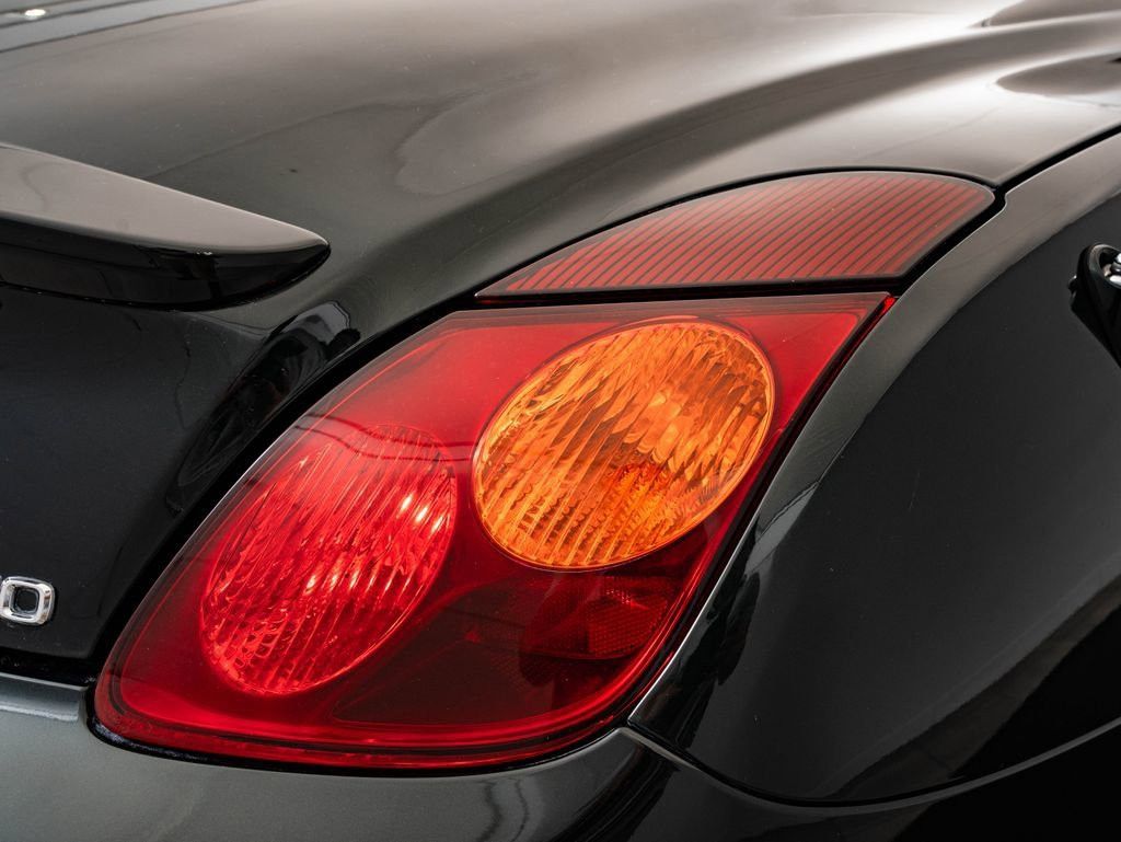 2004 LEXUS SC - photo 20
