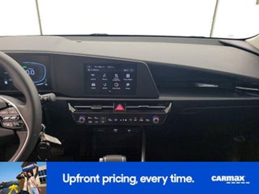 2026 KIA K5 - photo 11