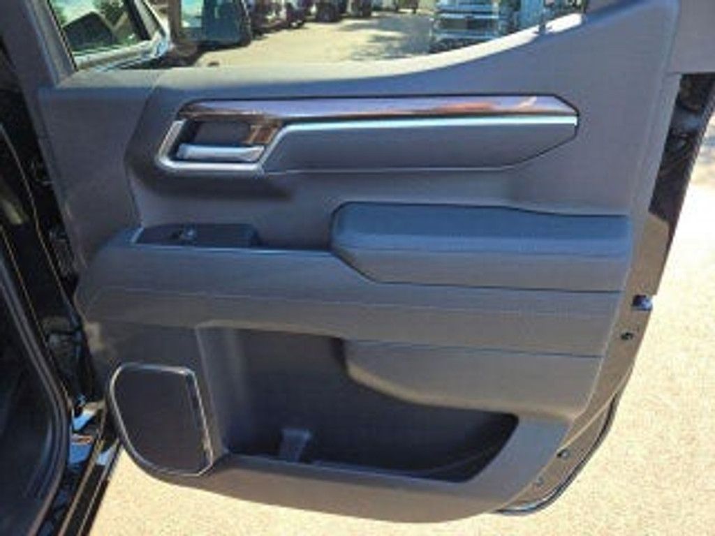 2026 LEXUS RX - photo 9
