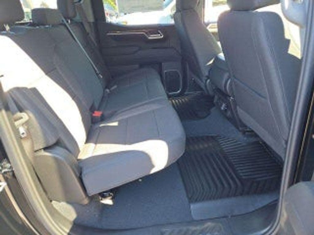 2026 LEXUS RX - photo 10