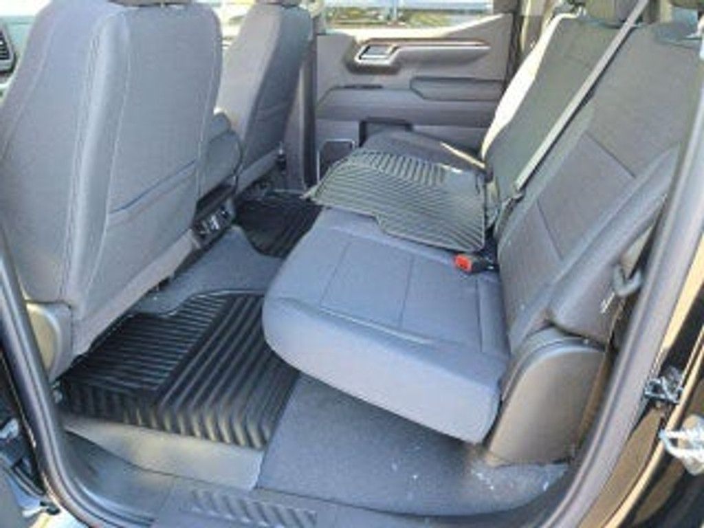 2026 LEXUS RX - photo 17