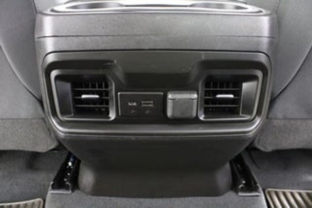 2021 CHEVROLET Silverado - photo 16