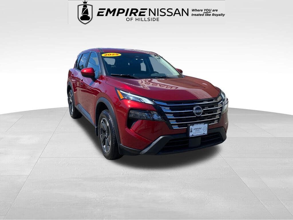 2025 Nissan Rogue SV