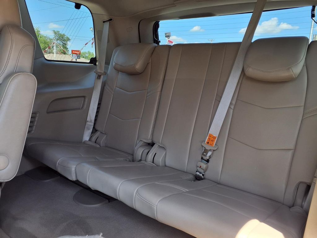 2016 CADILLAC Escalade - photo 13